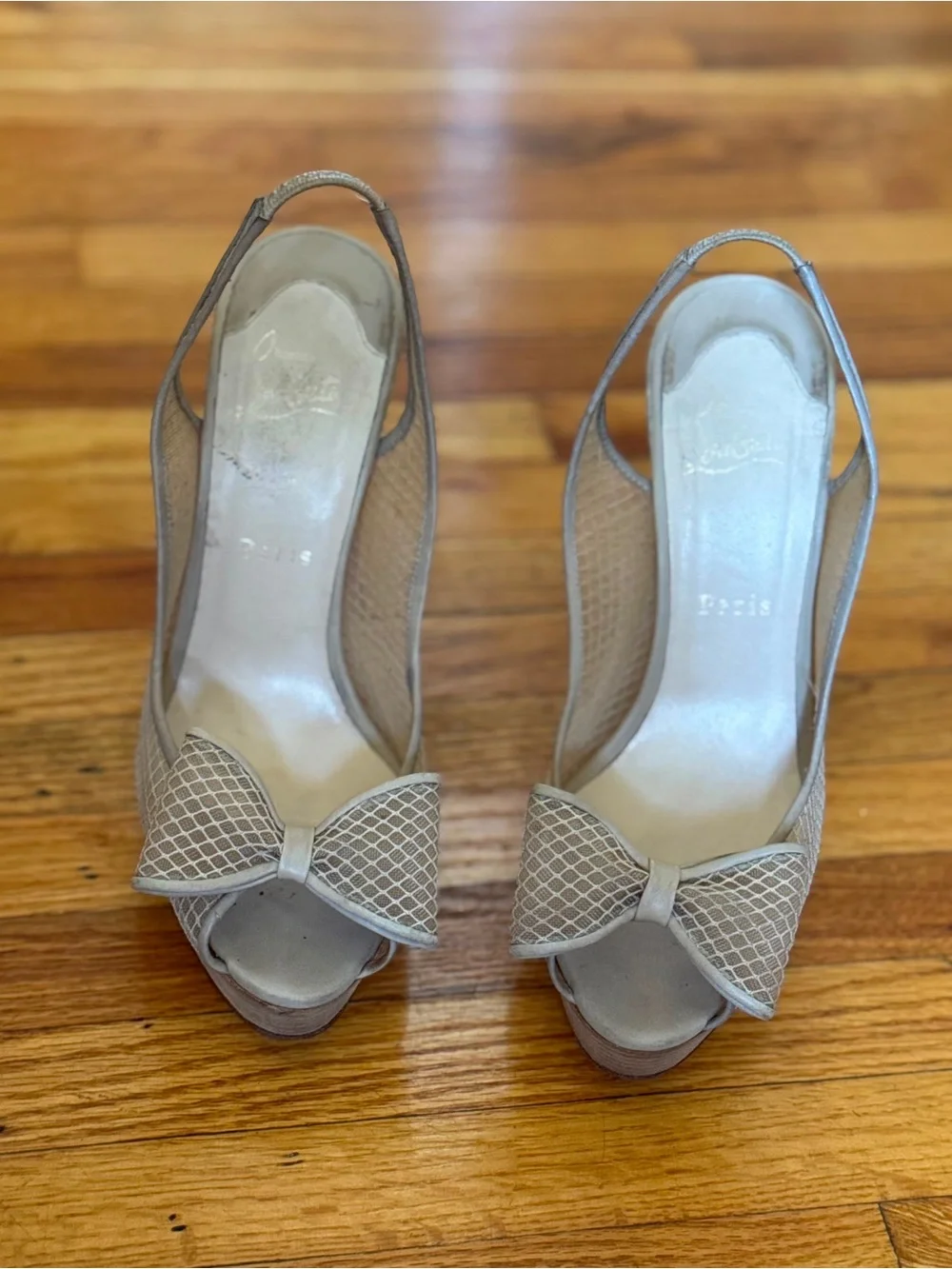Christian Louboutin Neutral Beige Bow Peep-Toe Slingback Heels - Picture 3 of 5